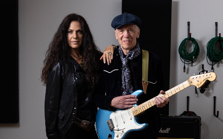 Robin Trower Is Back With An Inspiration To Burn And No Intention Of ...