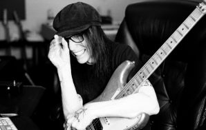 Mick Mars on The Other Side of Mars – I…