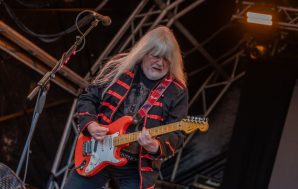 Still Got The Rock: Andy Scott Steers The Sweet Towards…